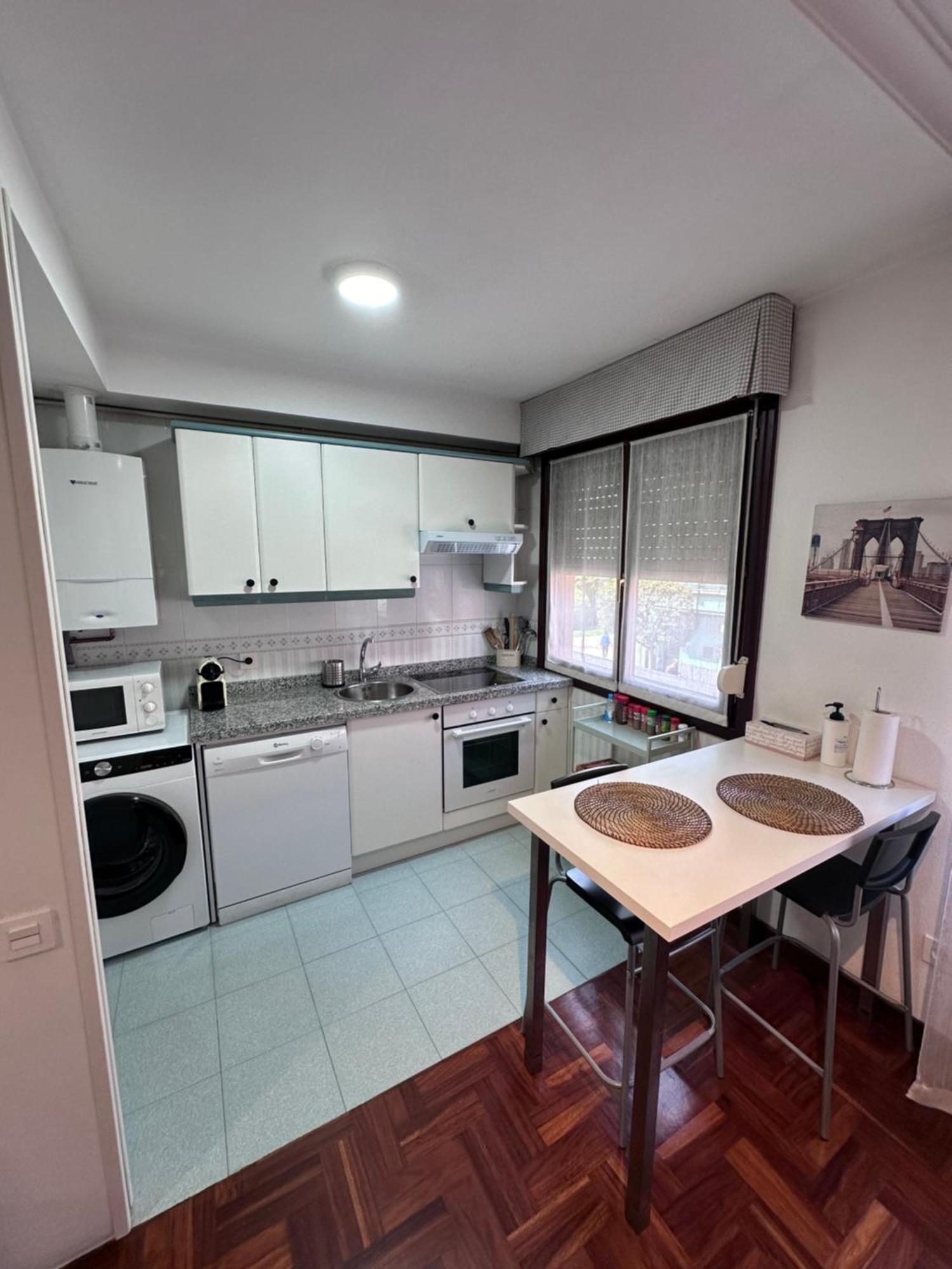 Apartamento Centro Y Playa De Gijon Appartement Buitenkant foto