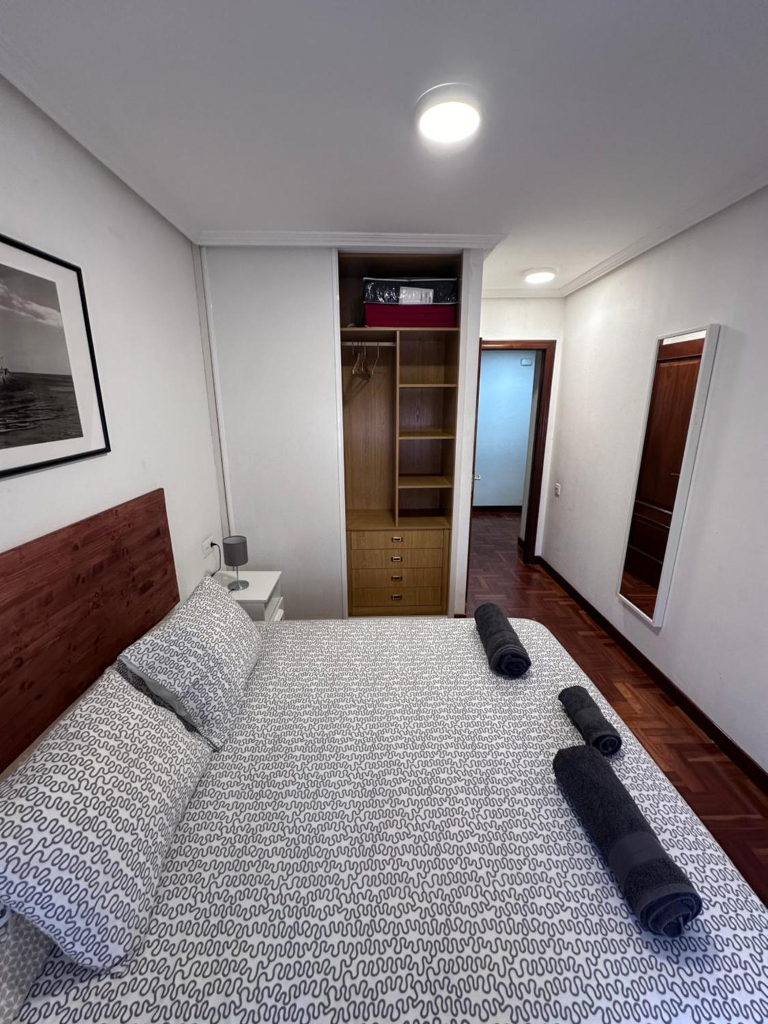 Apartamento Centro Y Playa De Gijon Appartement Buitenkant foto
